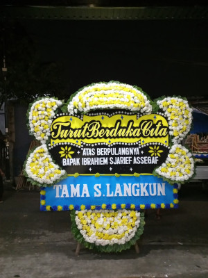 Papan Bunga Duka di Koto Baru